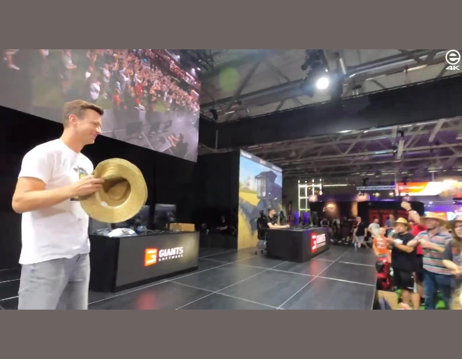 Giants Bühnenshow - Mit Toggo Mania