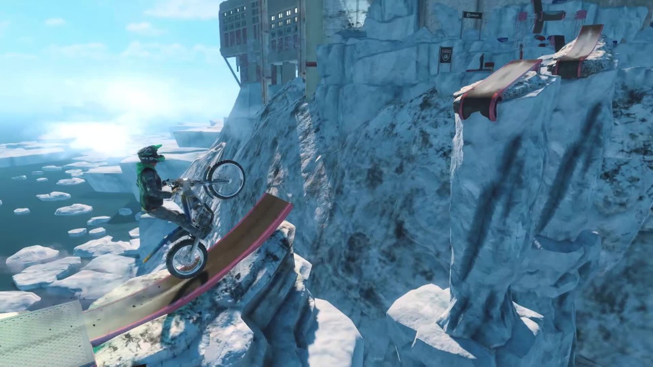 Trials Rising: Crash & Sunburn DLC - Gamescom 2019 Trailer